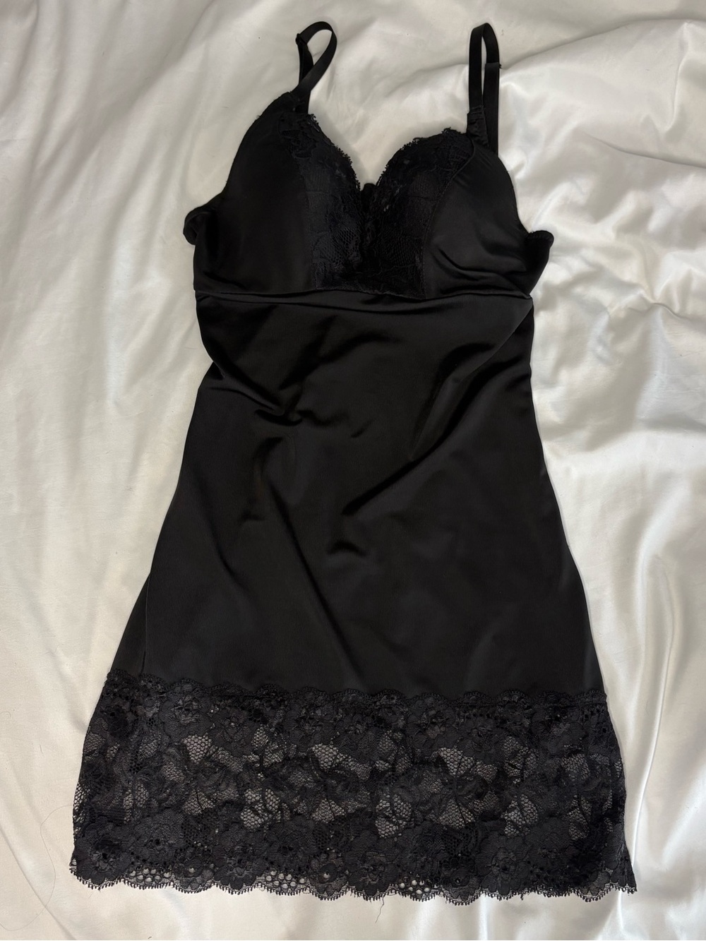Fabletics Black Lace-Trim Slip Chemise